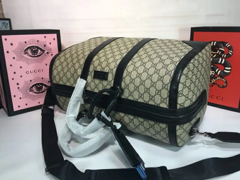 gucci sac de voyage s_113ba132